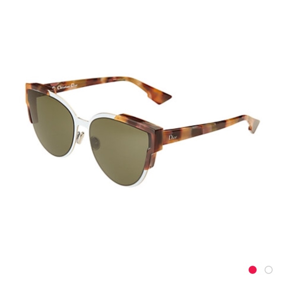 ❗️MAKE AN OFFER ❗️NWOT Dior Cat Eye Sunglasses
